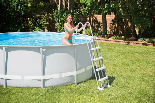 Intex Kétágú létra 132 cm magas medencékhez (28077)